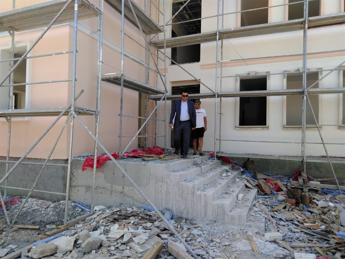 Ayvacık Gülpınar 16 Deslikli Ortaokul