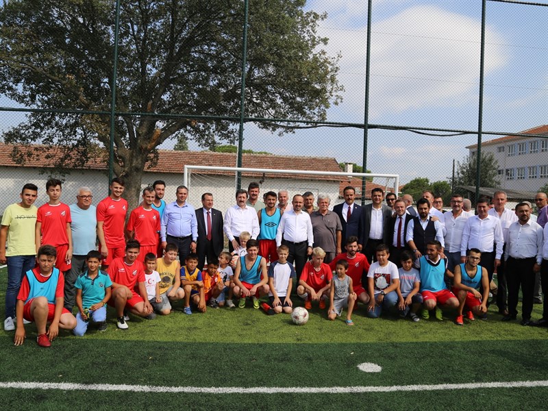 Çan Etili Halı Saha